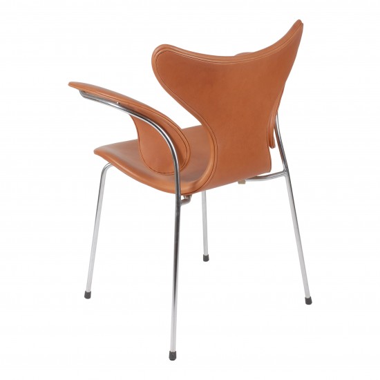 Arne Jacobsen Lily 3208 cognac aniline leather Cph Classic